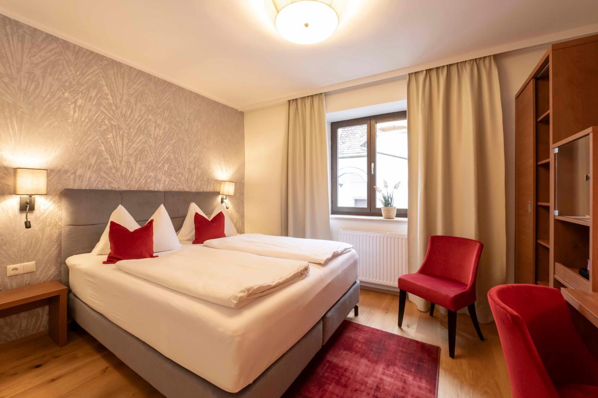 Hotel Mader Steyr Eksteriør bilde